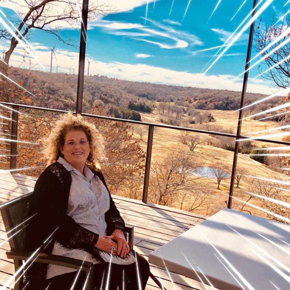 Meet your Posher, Donna